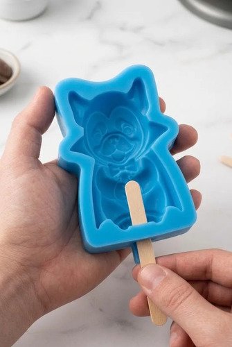 Molde de silicón Perrito Drácula - foto 2 | DiseñoMolde